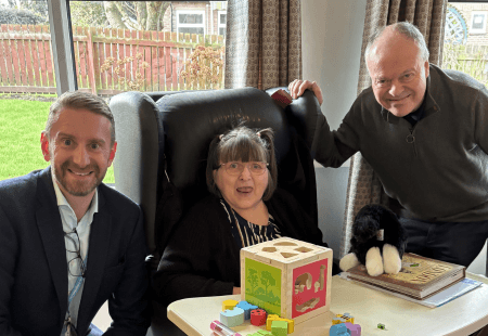 Clive Betts MP visits people supported at Beighton Road in Sheffield